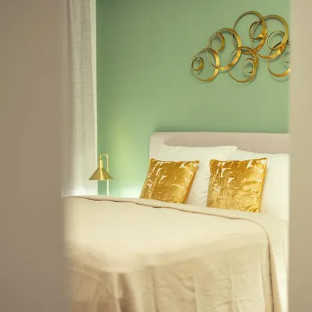 Apartament Leonart Living 01 *